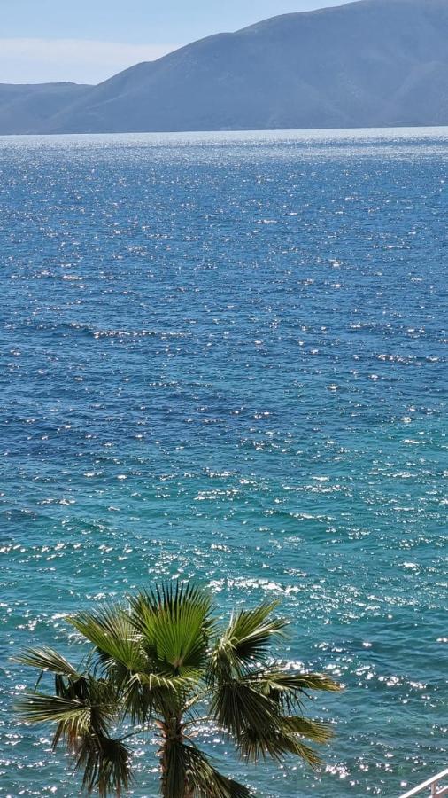 Odri Apartment Vlore Luaran gambar